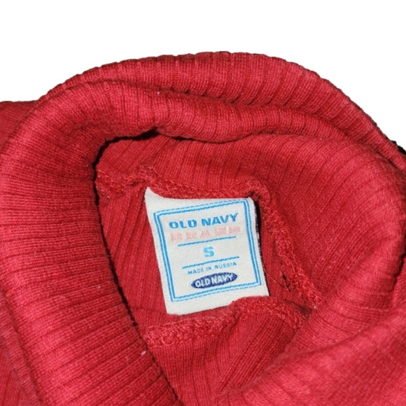 Old NAVY red long sleeve turtleneck - Picture 3 of 4